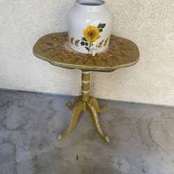 Table And Ceramic Pot