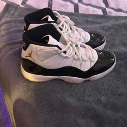 Jordan 11 