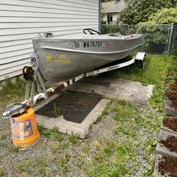 16’ Lone Star aluminum boat