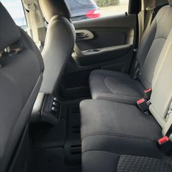 Chevy Traverse 