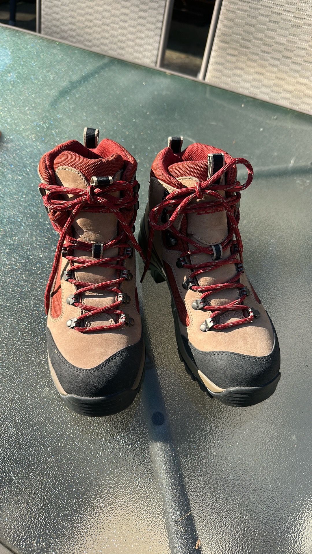 LL Bean , Women’s Hiking Boots, size 8