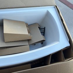 Standard Ovation Curve 60 in. x 30 in. Soaking Bathtub with Left Hand Drain in Arctic WhiteAmerican 