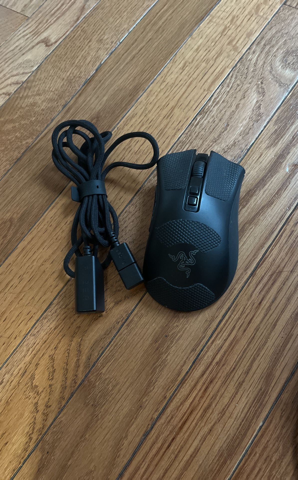 DeathAdder V2 Pro Wireless Gaming Mouse