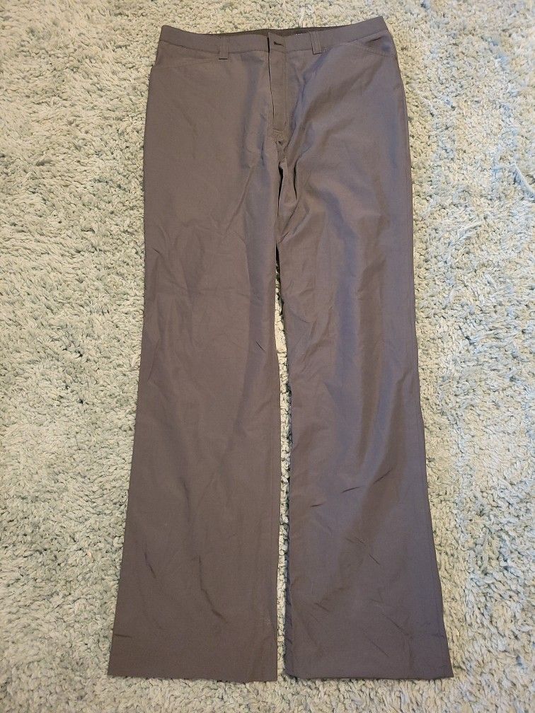Pants.. Kenneth Cole.. Nylon Mens 31x32