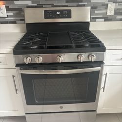 GE Stainless Steel Gas Stove