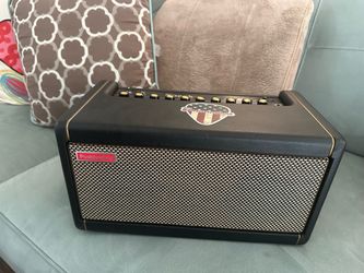 Positive Grid Spark 40 Smart Guitar Amp + Spark Control Footswitch – Complete Bundle