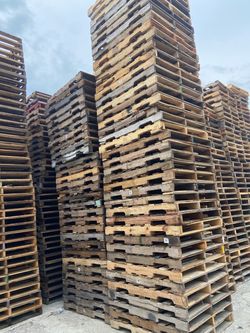 Used Wooden Pallets – Large Lot