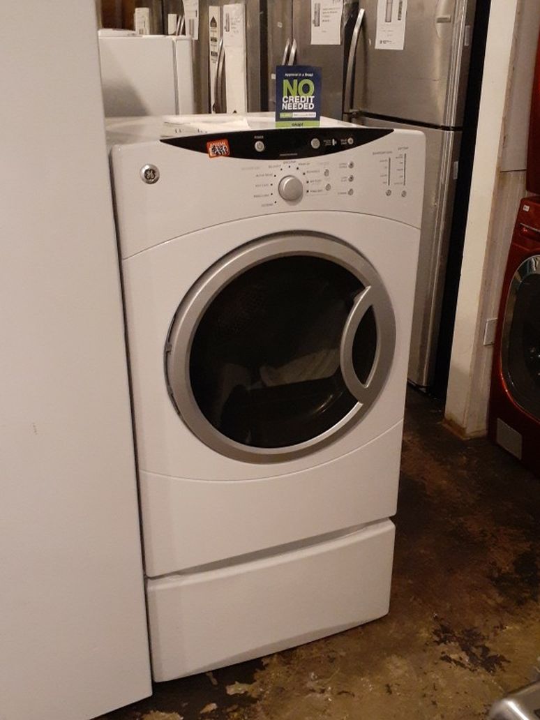 10% Off Today Only Used Excellent Condition GE Electric Dryer