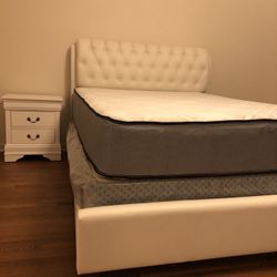 All White King 4 Pcs BDRM Set Delivery & Assembly Included