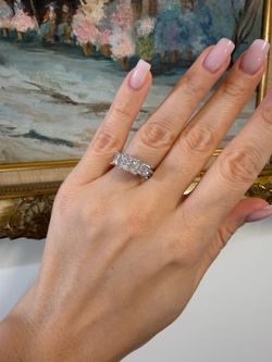 14K white gold natural diamonds ring
