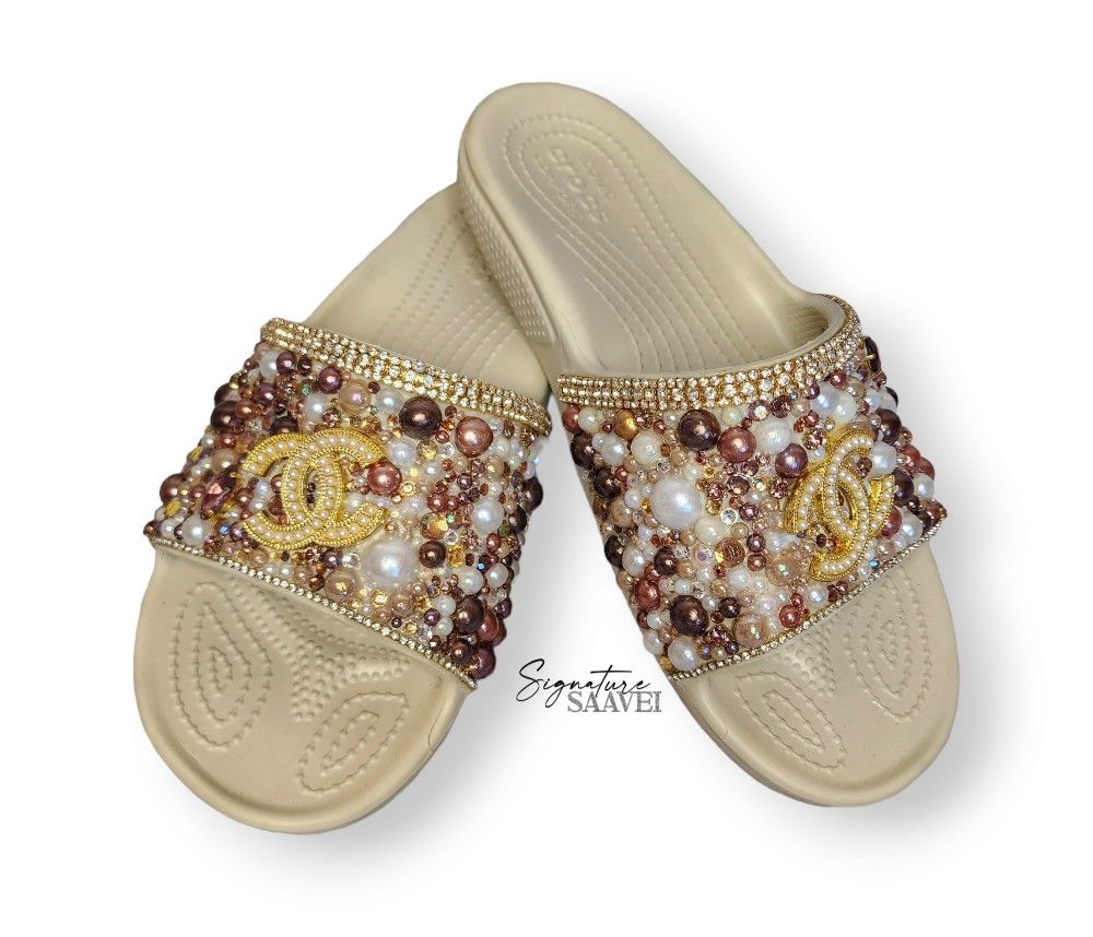 BRAND NEW Signature 'Nude' Croc Slides (Women's Size 9)