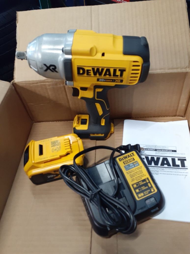 New dewal impact wrench 1/2 hi torque