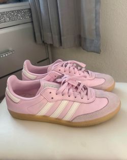 pink sambas