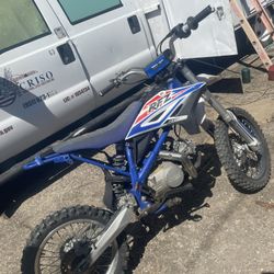 Dirt Bike 