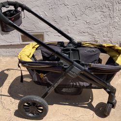 Evenflo Xplore Pivot Wagon Stroller