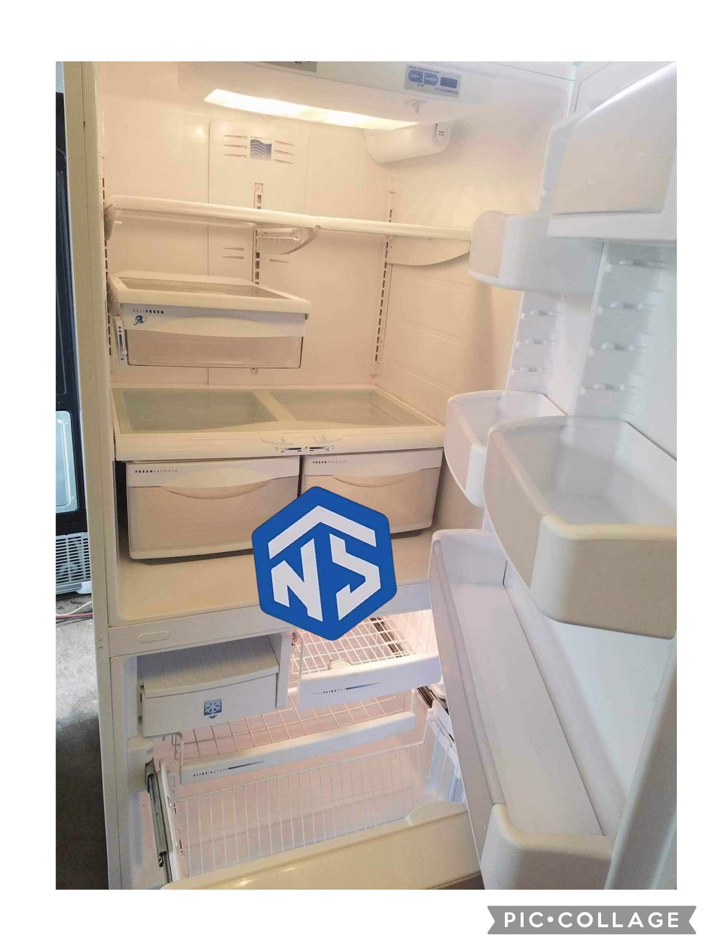 Fridge. Read Description