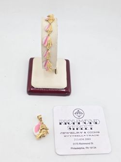 14k gold enamel conch shell bracelet and pendant