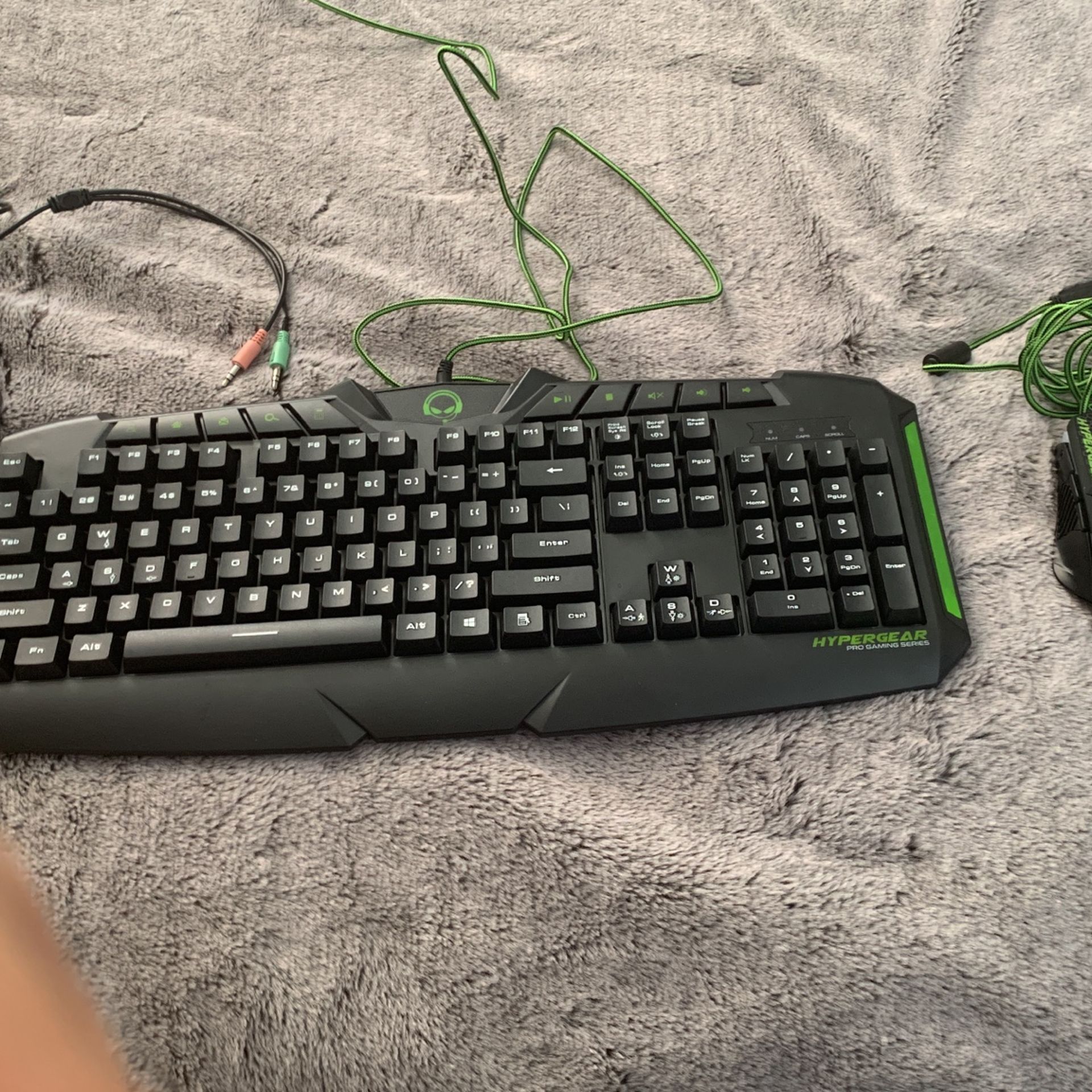 Keyboard &mouse With Headset Mic