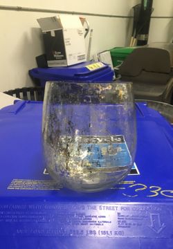 Pretty vase 6.00