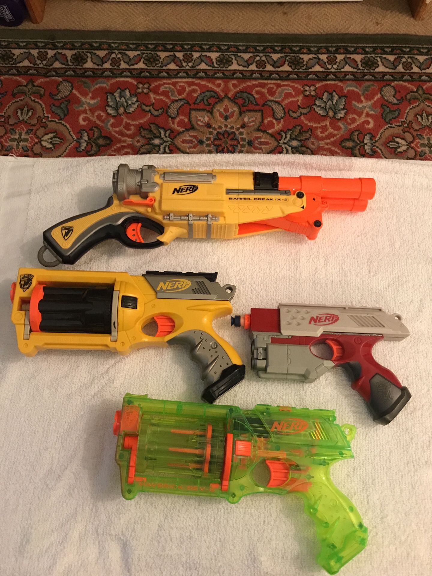 4 Nerf guns