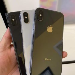 iPhone X 64GB ALL CARRIERS AVAILABLE 