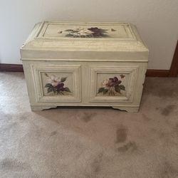Floral chest