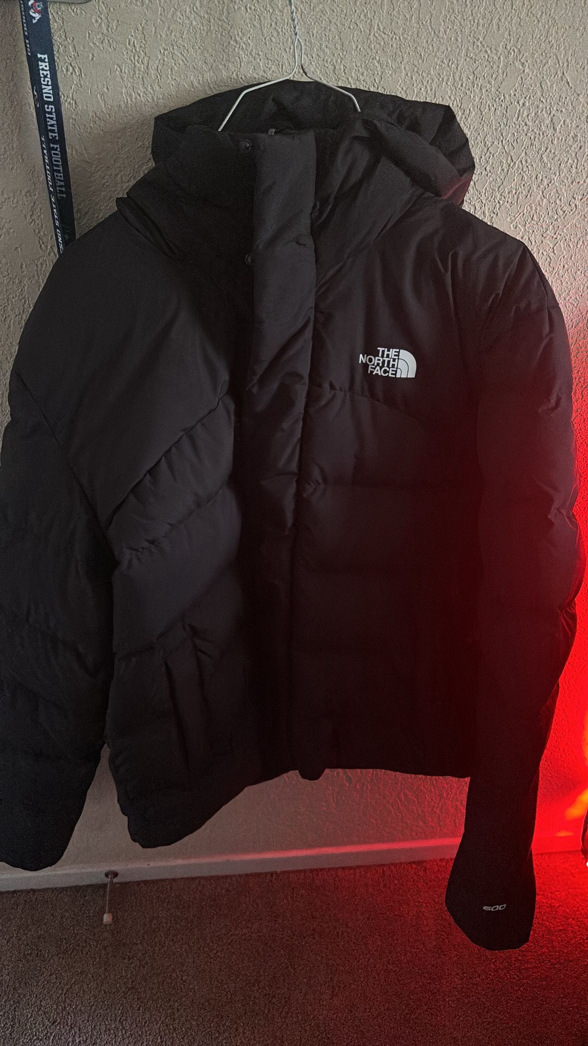 600 North Face Puffer