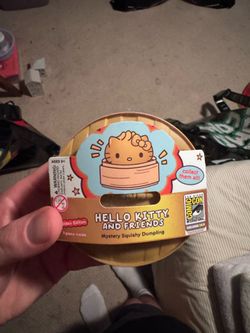 SDCC 2026 Hello Kitty Golden Squishy Dumpling
