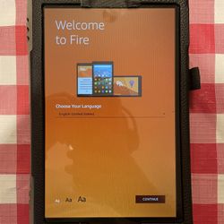 Kindle Fire 8 32 GB With Case & Mel Robbins Autograph
