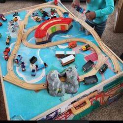 Train Table And Accessories 