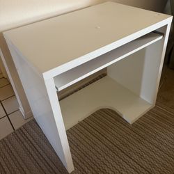 White IKEA desk