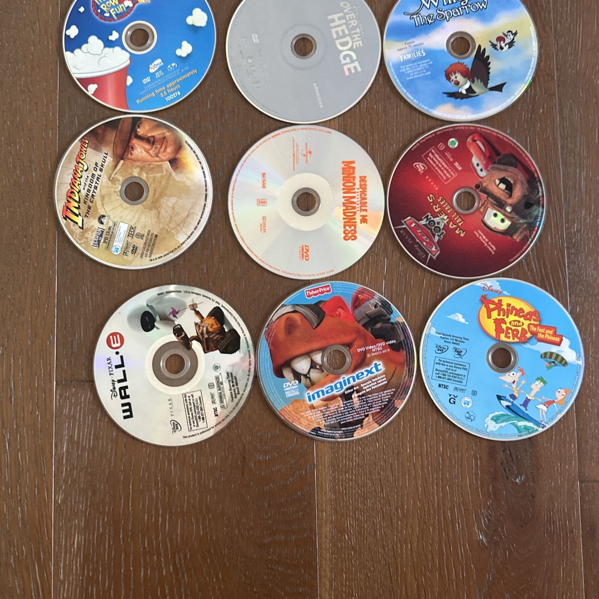 Kids DVD Movie Lot Of 17 for Sale in Los Angeles, CA - OfferUp