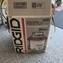 Wed/Dry VAC 16 gallons