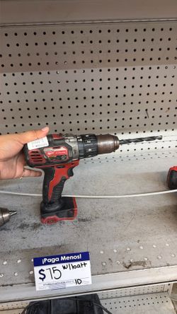 Milwaukee drill with battery