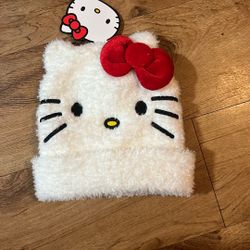 Hello Kitty Beanie