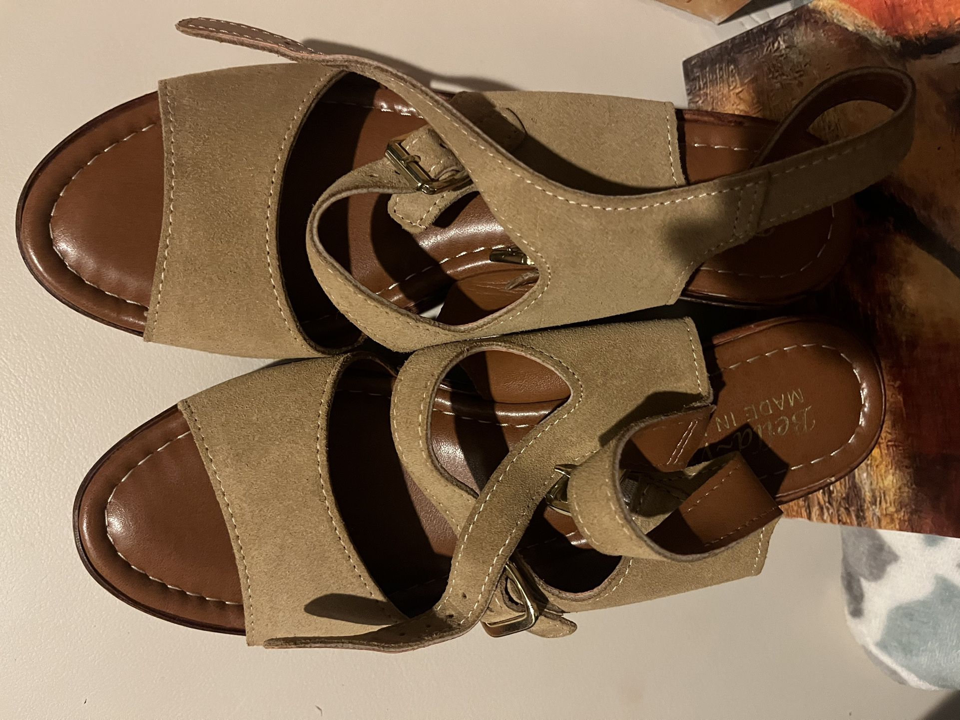 Bella Vita women’s wedge, suede sandals