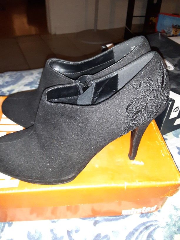 Black Booties