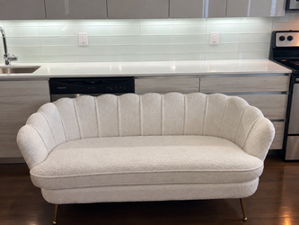 Love seat