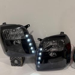 GMC Yukon 2007-2014 Headlights 