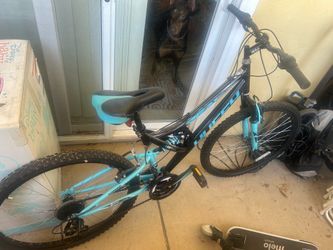 Huffy trail runner bicycle