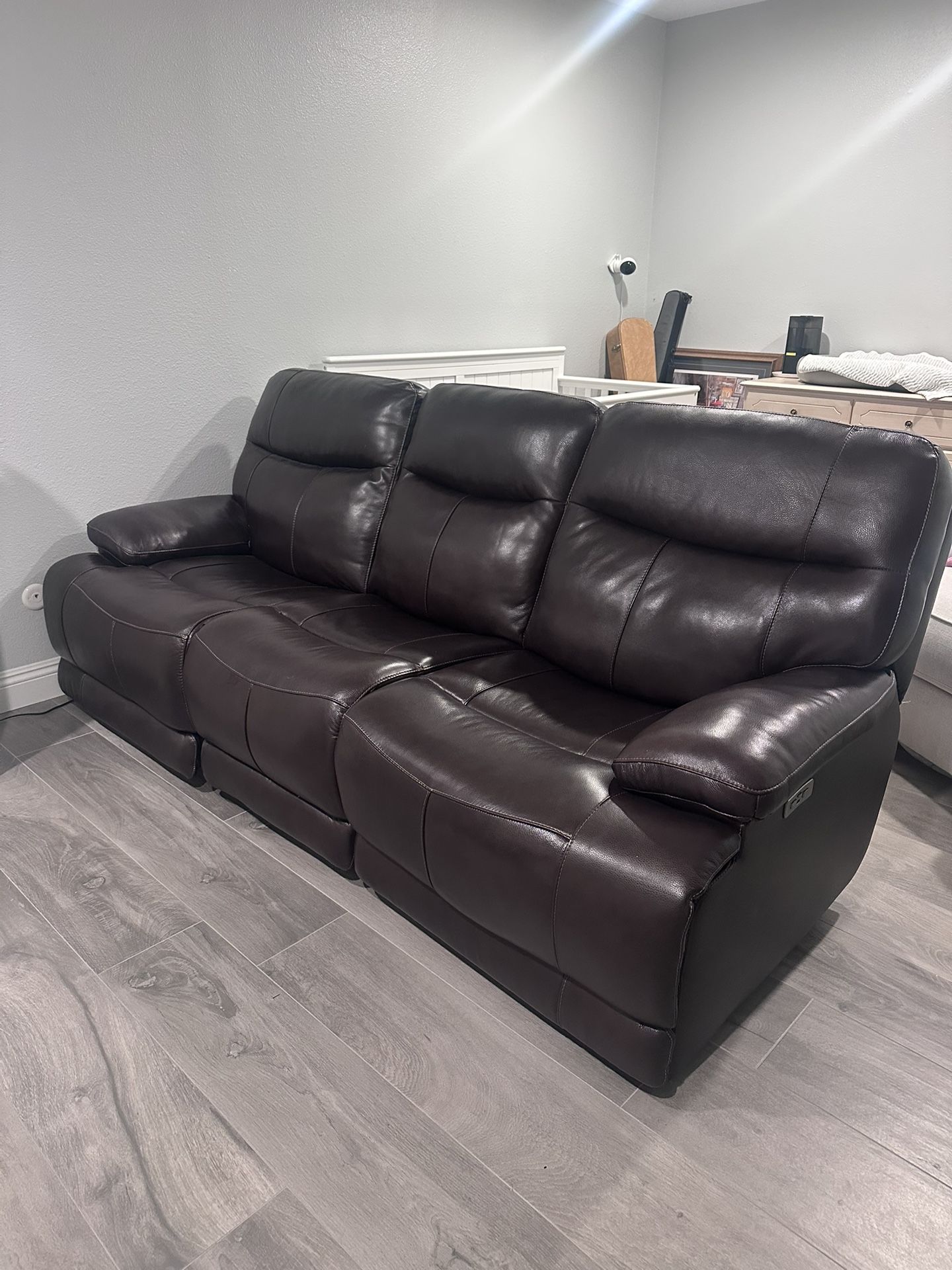 Ridgewin Leather Power Reclining Sofa