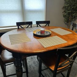 Dining Table High Top And 6 Chairs 