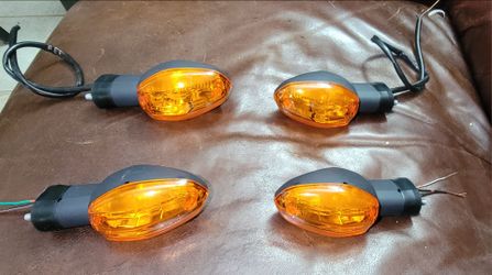 TURN SIGNALS FRONT & REAR 2017 - 2026 GSXR 1000