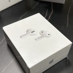 AirPods Pro 3