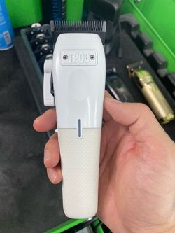Tpob white play clipper