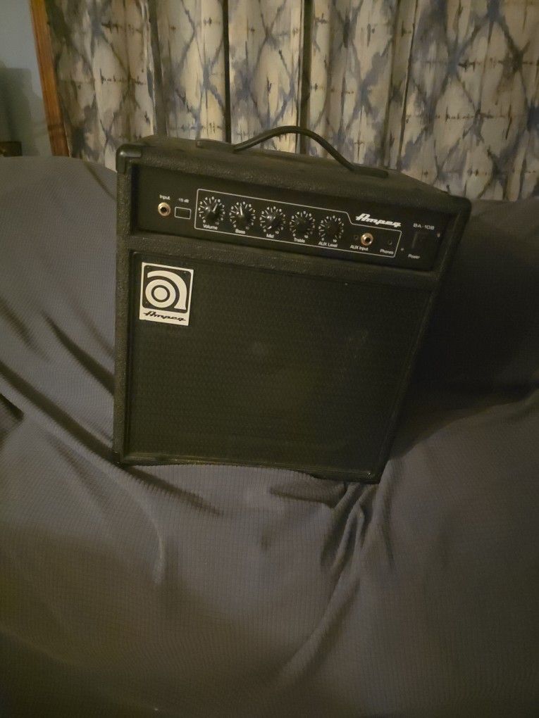 Arturia AMPEG 