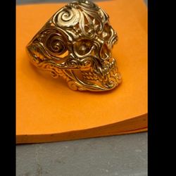 Solid 14K Gold Skull Ring 