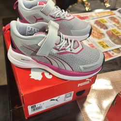 Girls Puma Sneakers