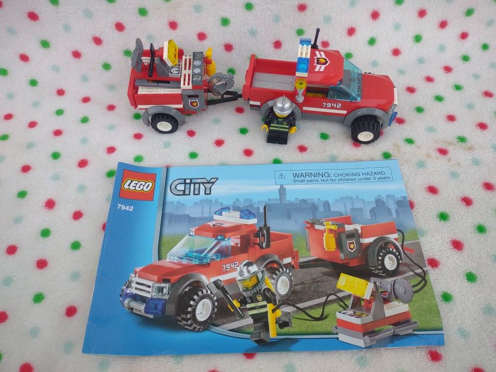 Lego city firetruck 7942 road fire rescue