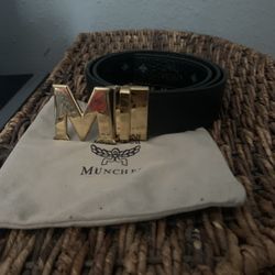 mcm belt black